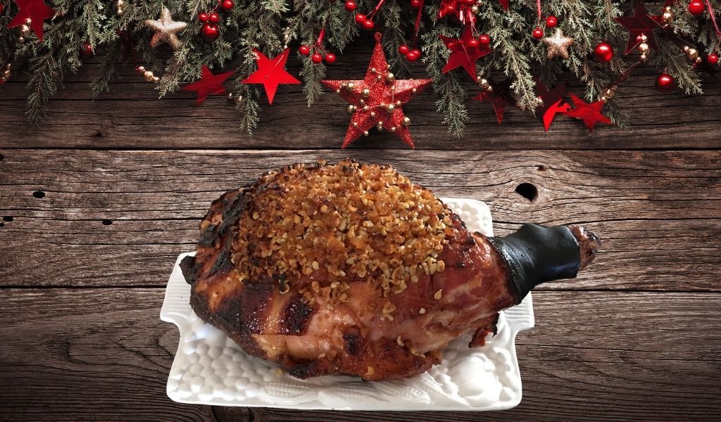 Double Smoked Christmas Ham in Ginger Beer